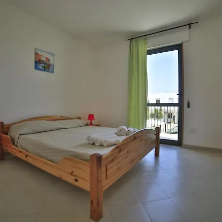 Cala Aparthotel