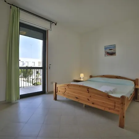 Ξενοδοχείο με διαμερίσματα Cala