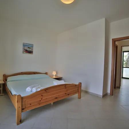 Cala Aparthotel 4*