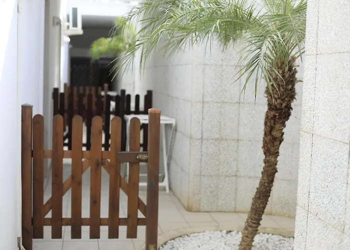 Cala Марина-ди-Манкаверса